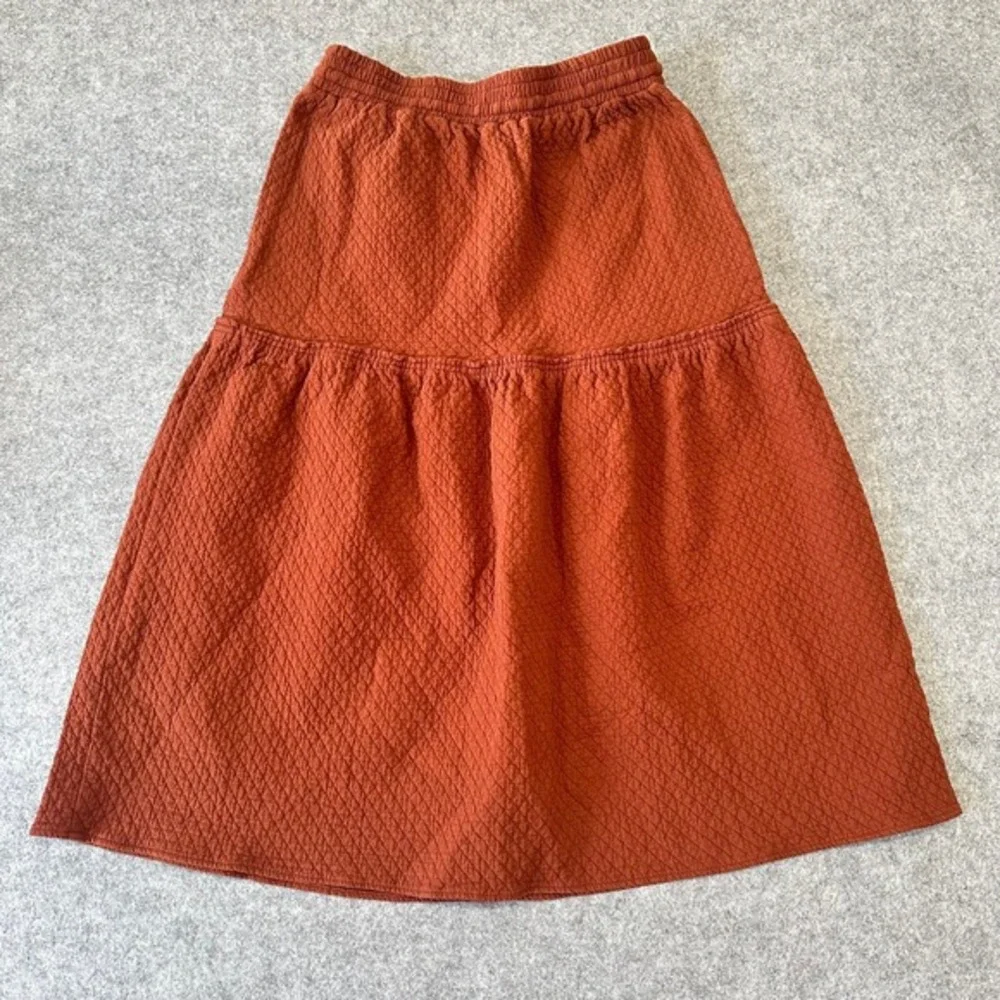 Madewell Size XS Diamond Quilted Tiered Midi Skirt Rust Orange Mahogany Cotton - Picture 6 of 6